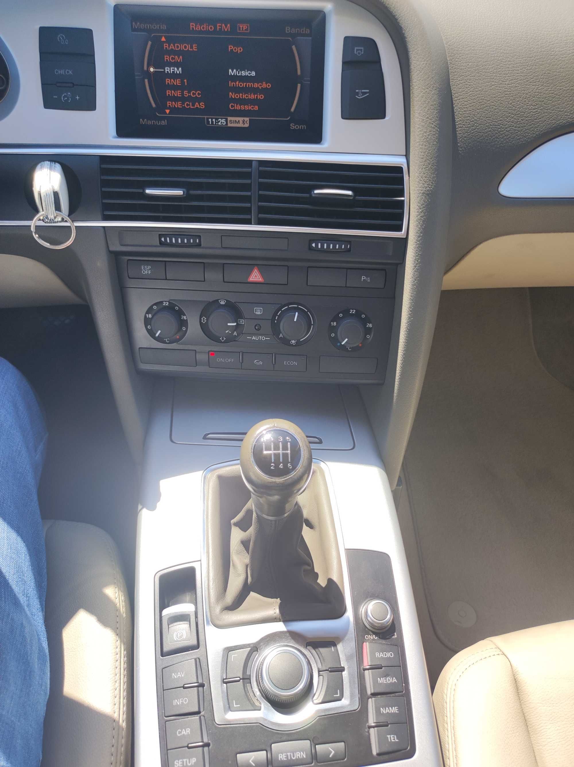 Audi A6 2.0 136CV