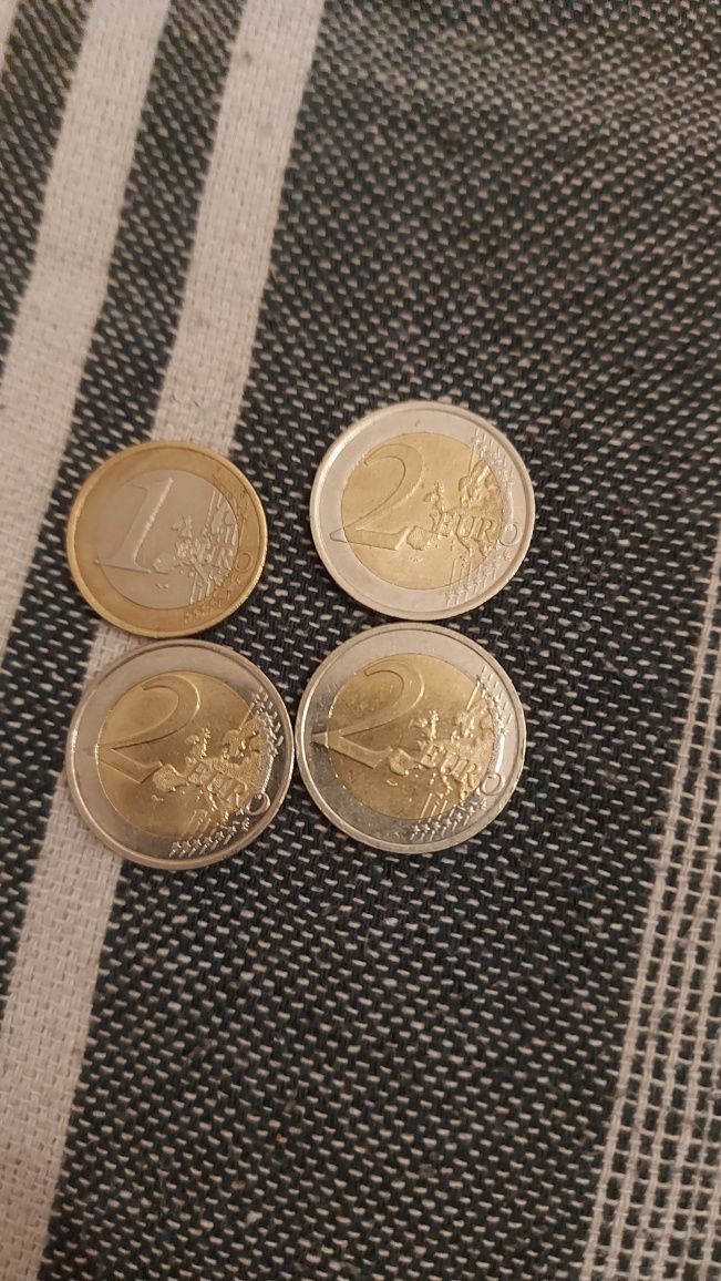 Продам євро і два монети