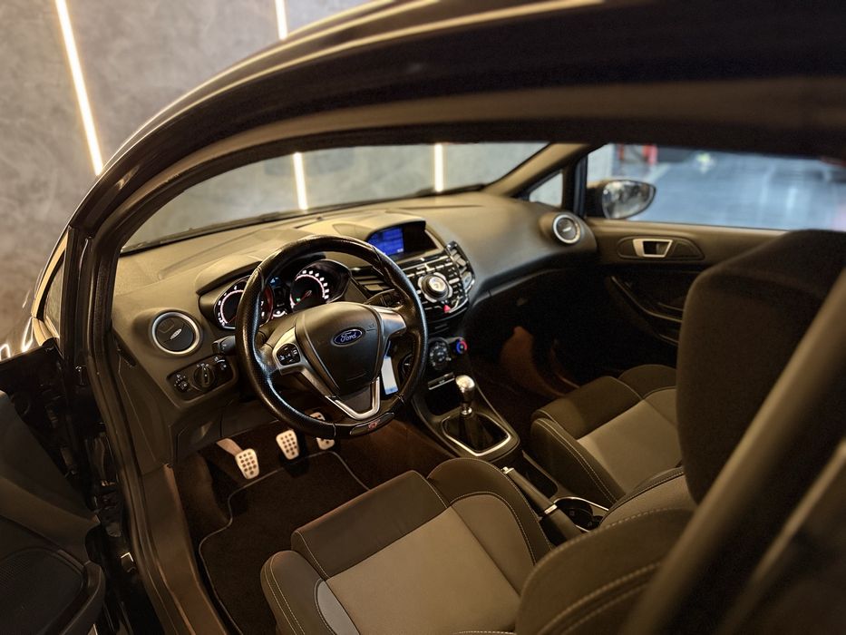 Ford Fiesta ST 1.6 MK7 182cv