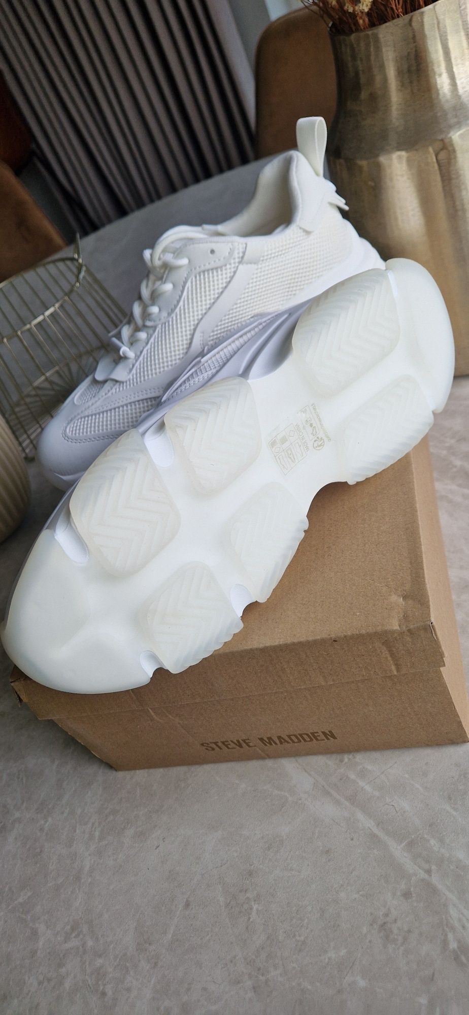 Buty Steve Madden roz. 43 Białe Nowe