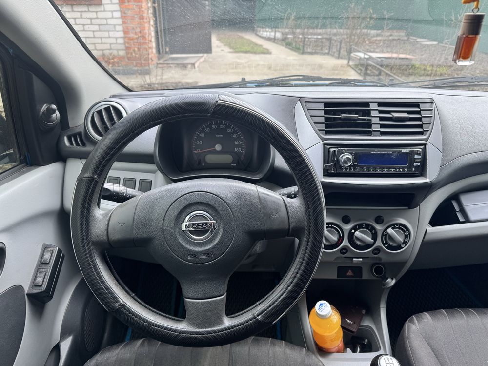 Nissan Pixo 1.0 бензин 2010 рік