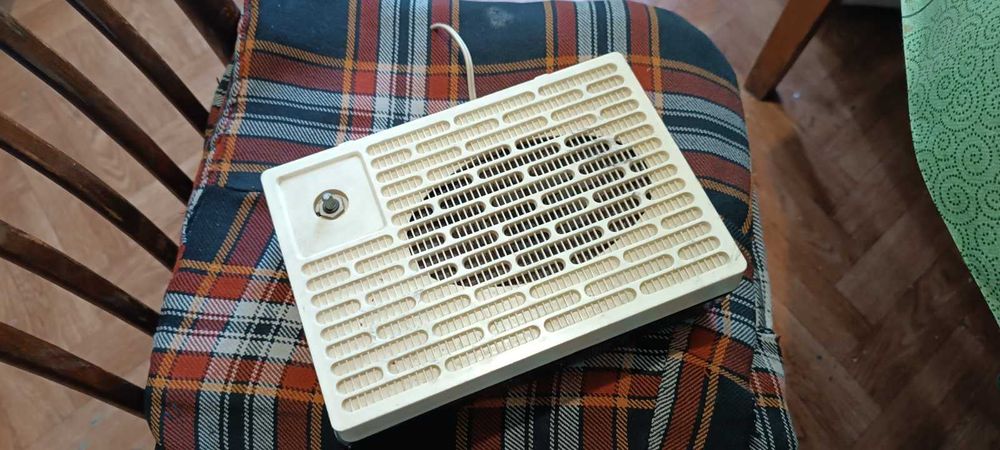 Радиоточка. Динамик. Магнит.