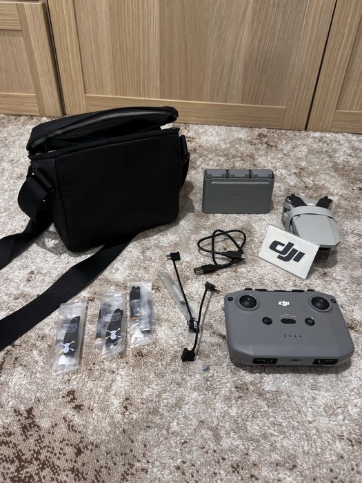 Dji mini 2 se fly more combo