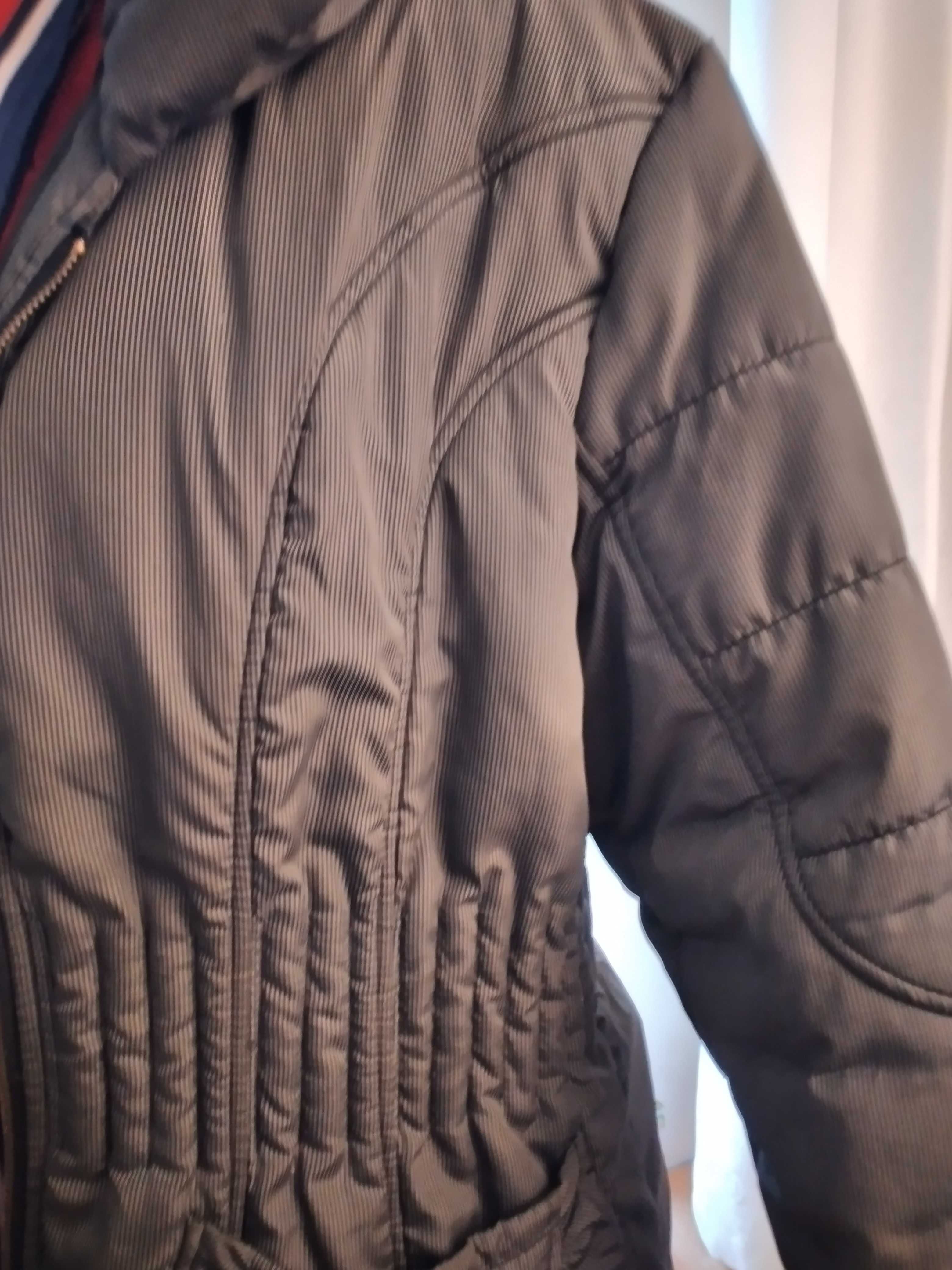 Piękna duża mięciutka kurtka  nieprzemakalna przeciwwiatrowa R50