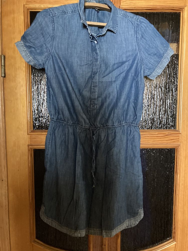 Блузы, платья, футболки и пр. 12-14 размер