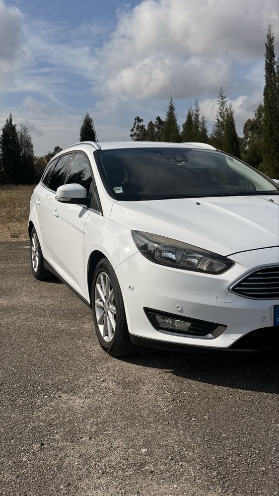 Ford focus 1.5 tdci full extras