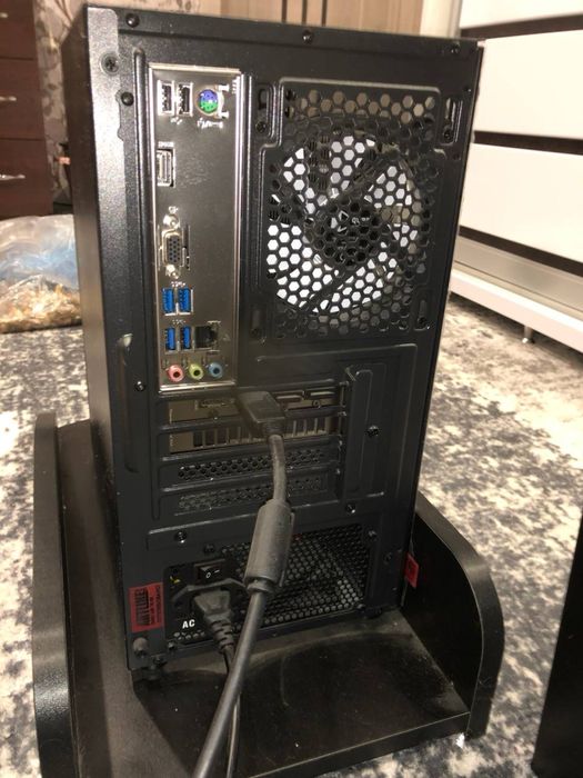 Продам компьютер в сборе