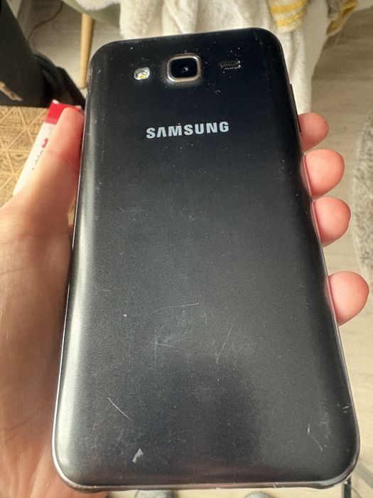 Smartfon Samsung J5 .