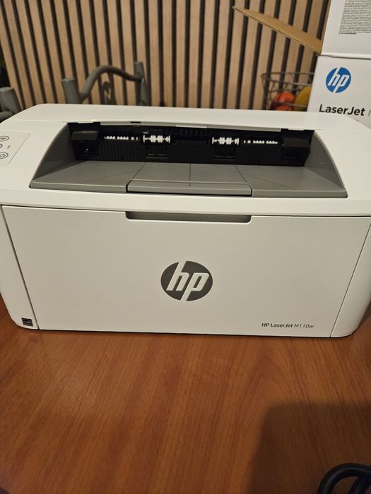 Nowa drukarka laserowa HP plus nowy Orginalny toner