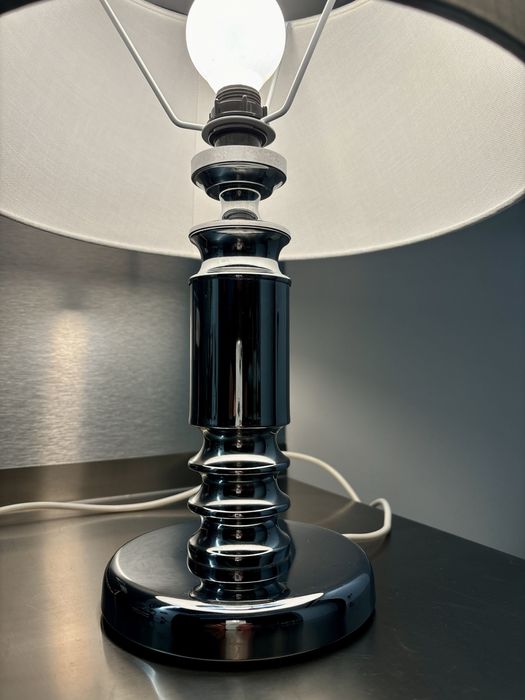 Elegancka Francuska Vintage Lampka Polerowany Chrom z lat 1970tych Top