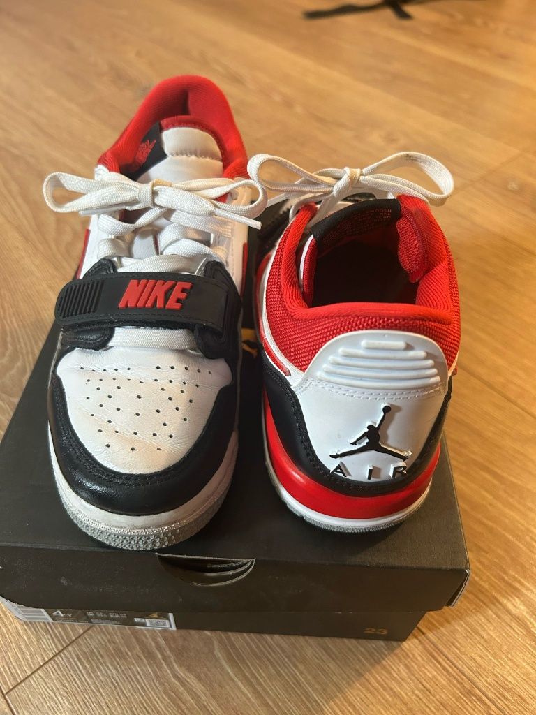 Ténis Nike  Air Jordan legancy 312 originais