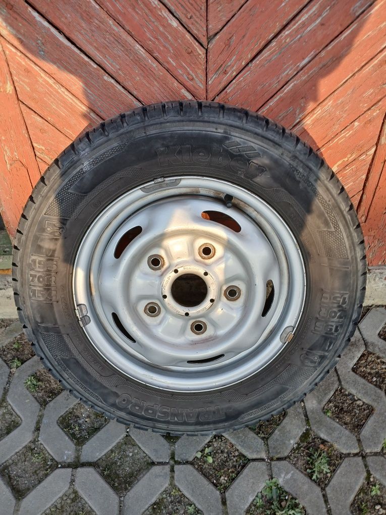 Opony z felgami 15 kleber