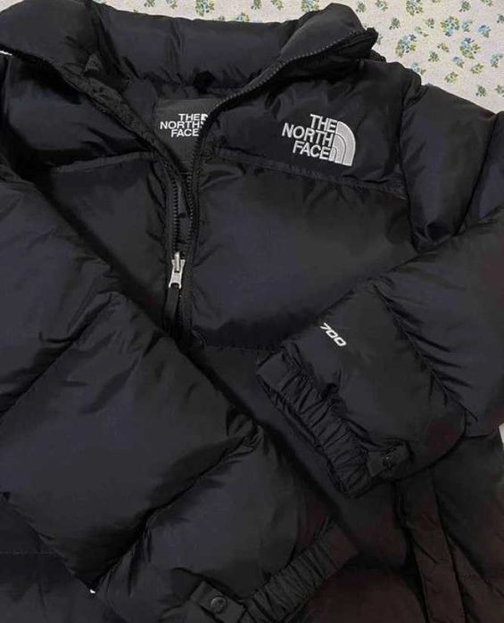 kurtka czarny TheNorthFace_700_Retro damskie_Oryginalny US.XXS