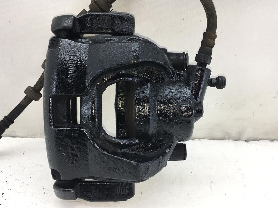 Суппорт передній правий LAND ROVER FREELANDER 2 L359 2010-2012 LR01538