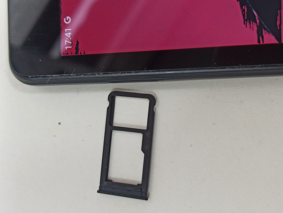 Планшет Samsung Galaxy Tab А 8.0 (2019)  LTE SM-T295 "2/32GB"