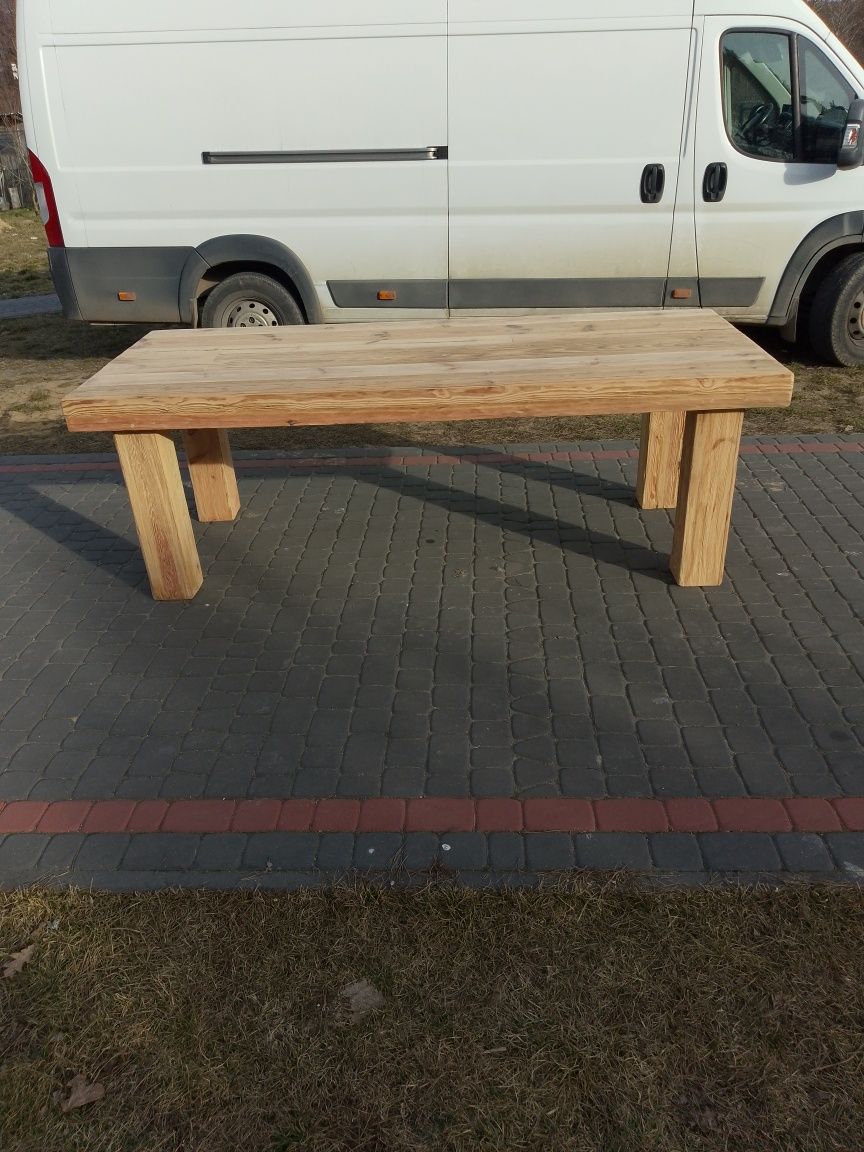Stół ze starego drewna, transport