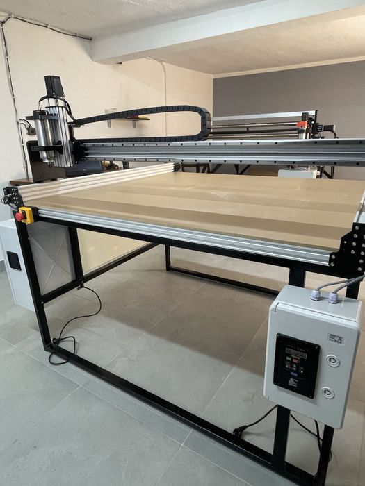 Frezarka / ploter cnc
