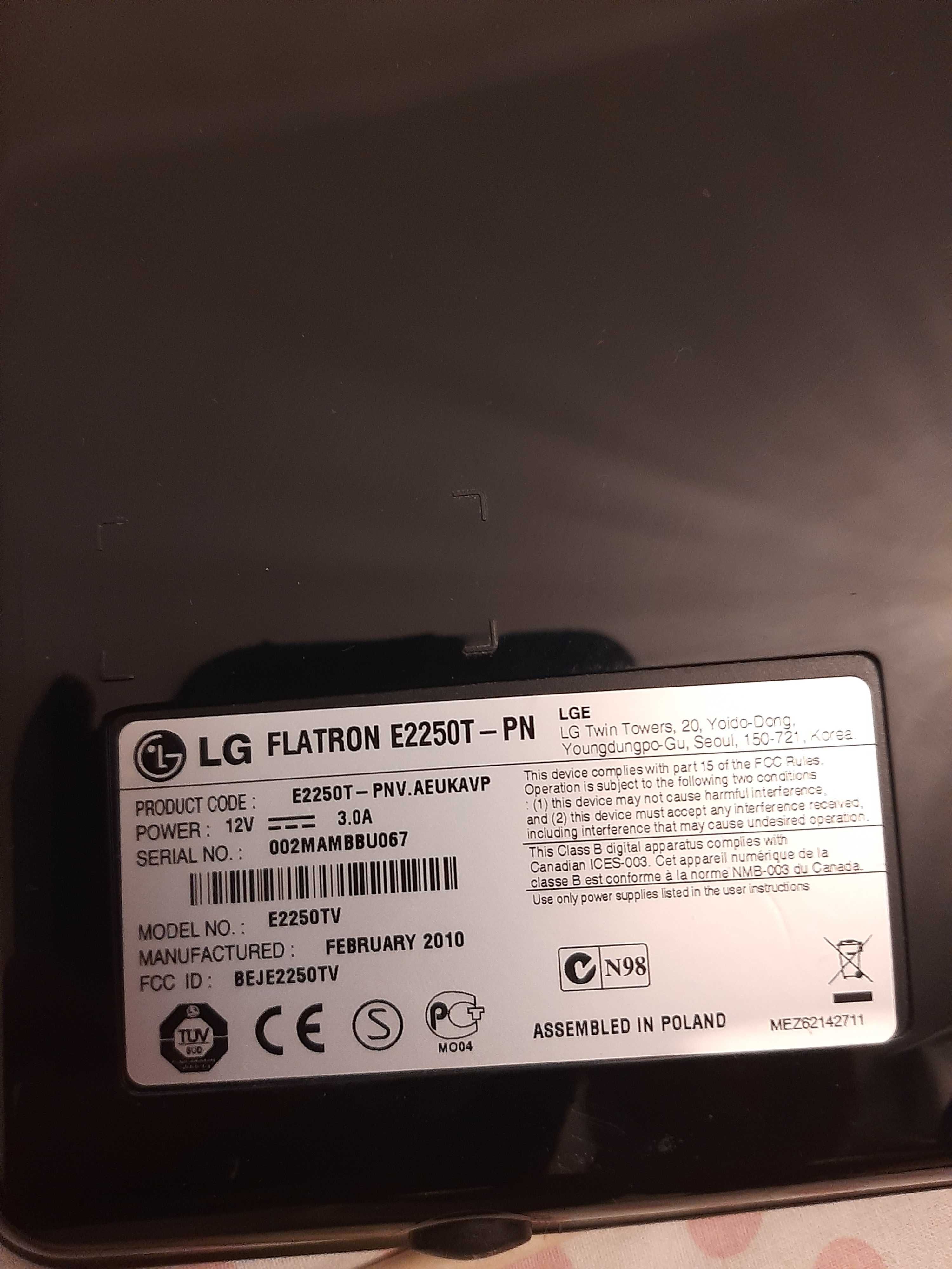 монитор LG flatron E2250T-PN