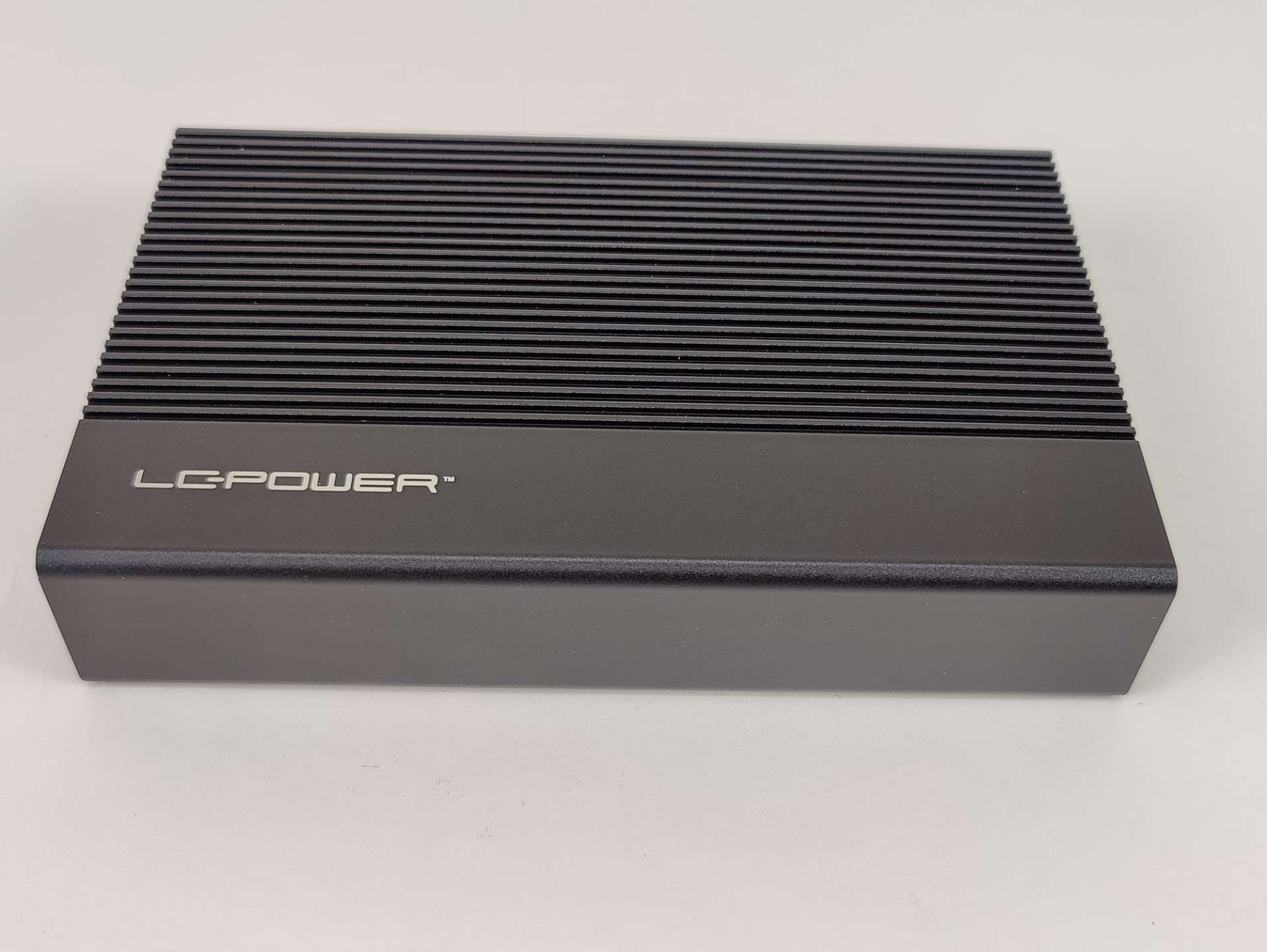 Zewnętrzna obudowa do dysków LC-35U3-C USB3.2 Alu Czarny