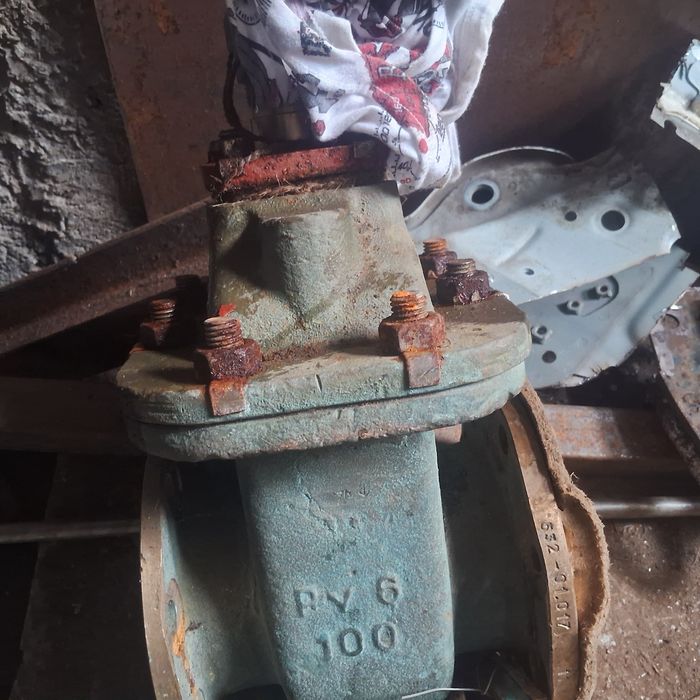 Суднова арматура, клапана