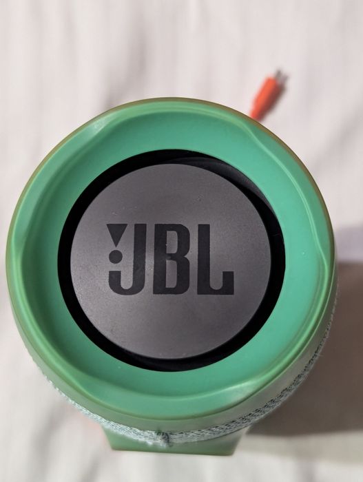 Блютуз колонка JBL Charge 3