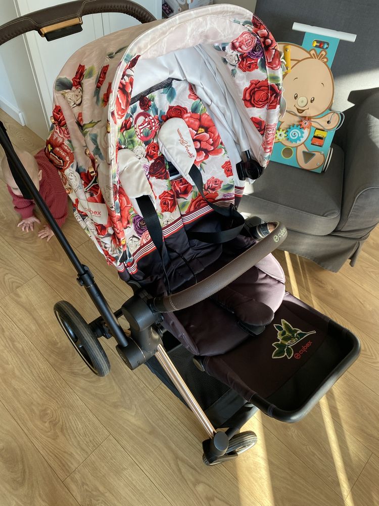 Cybex Priam 2.0 Spring Blossom Light Spacerowy