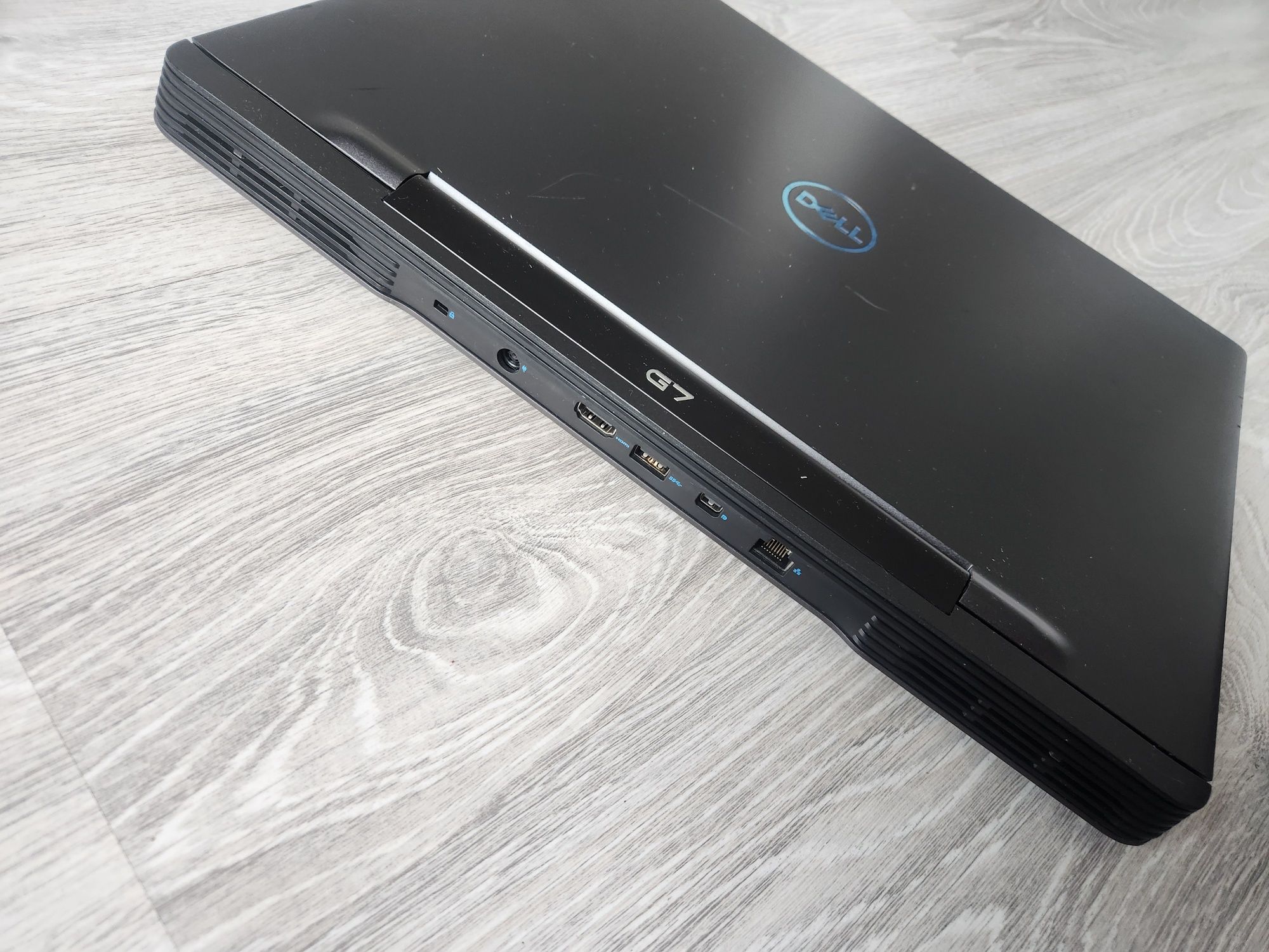 ігровий монстр Dell G7 7790_ i7-8750H_GeForce 2080 RTX 8gb_17.3" 144Hz