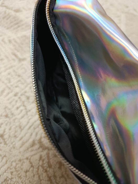 Голографічна лазерна бананка