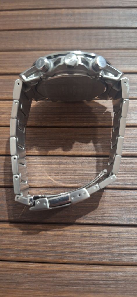 Casio edifice  EQB-2000DB