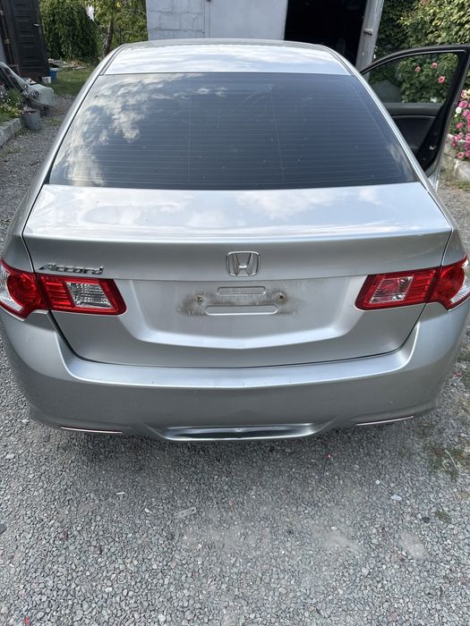 Двери дверь   хонда акорд 8  Honda accord 8 es