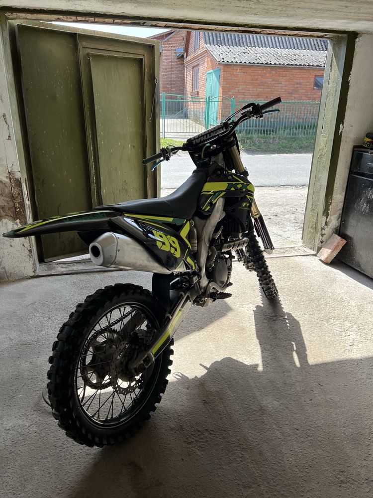 Kawasaki kx250f …