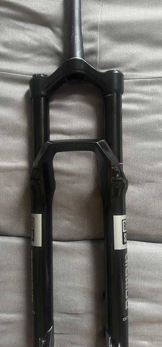 Amortyzator Rock Shox Domain Gold RC 160 mm 29