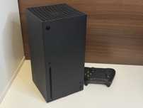 Konsola XBOX Series X 1TB z Padem i Napędem Czarna
