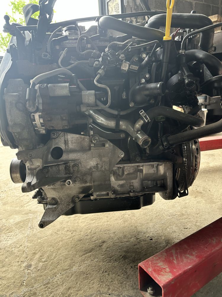 Двигун , мотор 1.8 tdci ford