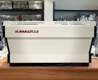 Професійна кавомашина LA marzocco Linea PB