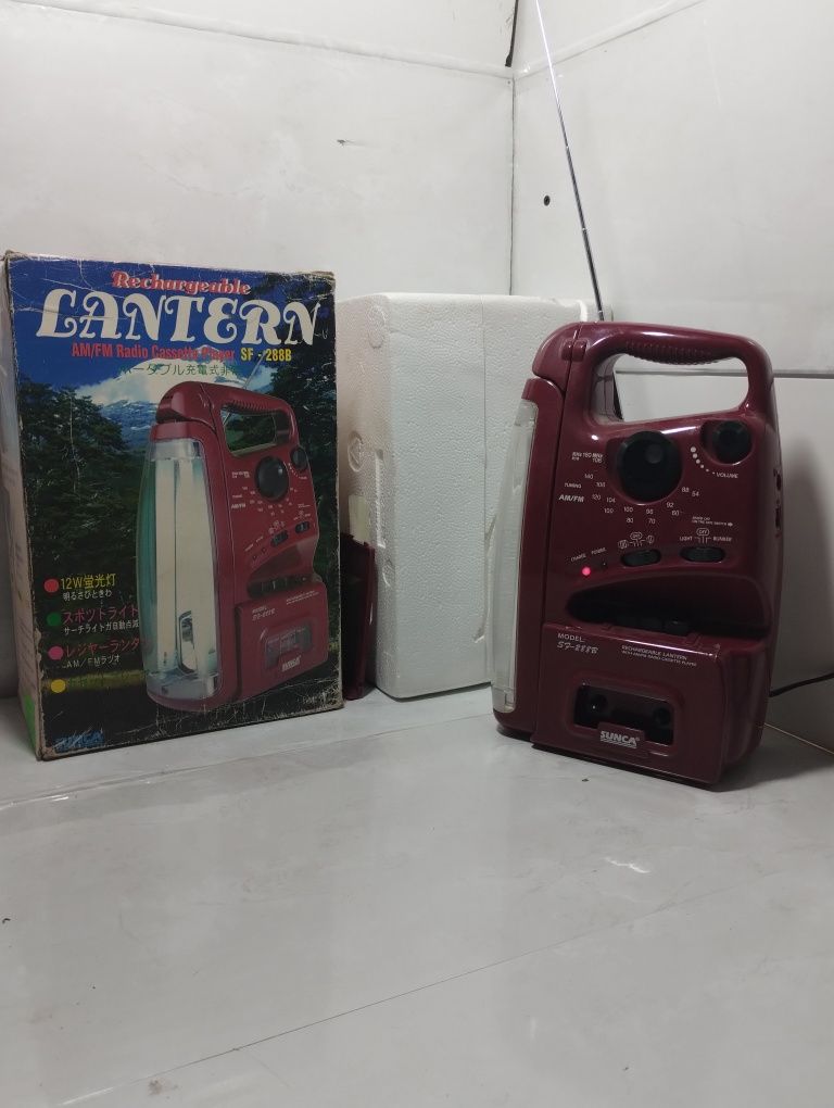 Lantern radio радіо приймач вінтаж