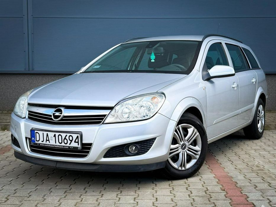 Opel Astra H Kombi 1.4 16V 90KM Klimatyzacja Tempomat