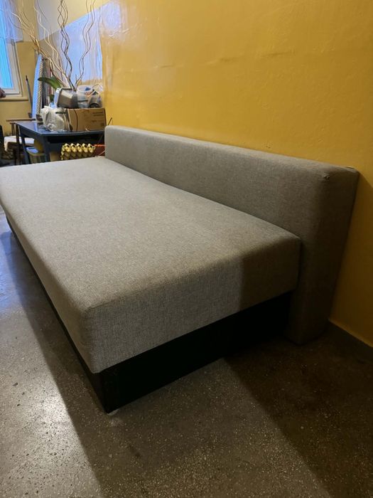 Sprzedam kanapę dobry stan