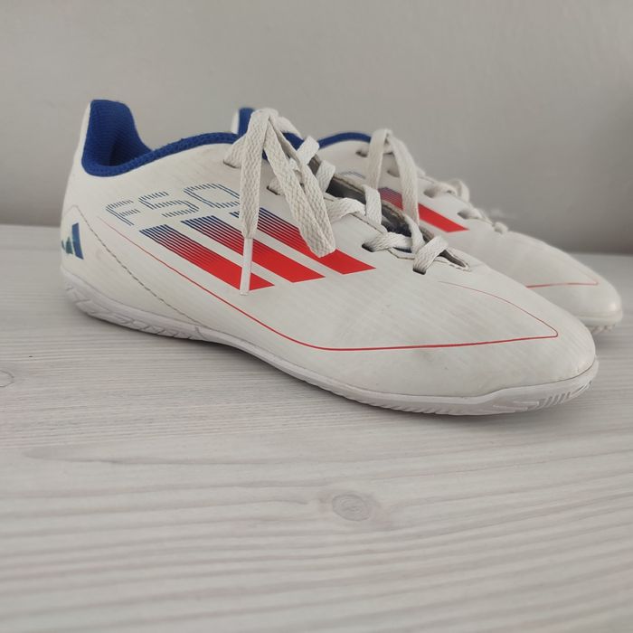 Halówki Adidas F50 Rozmiar 33