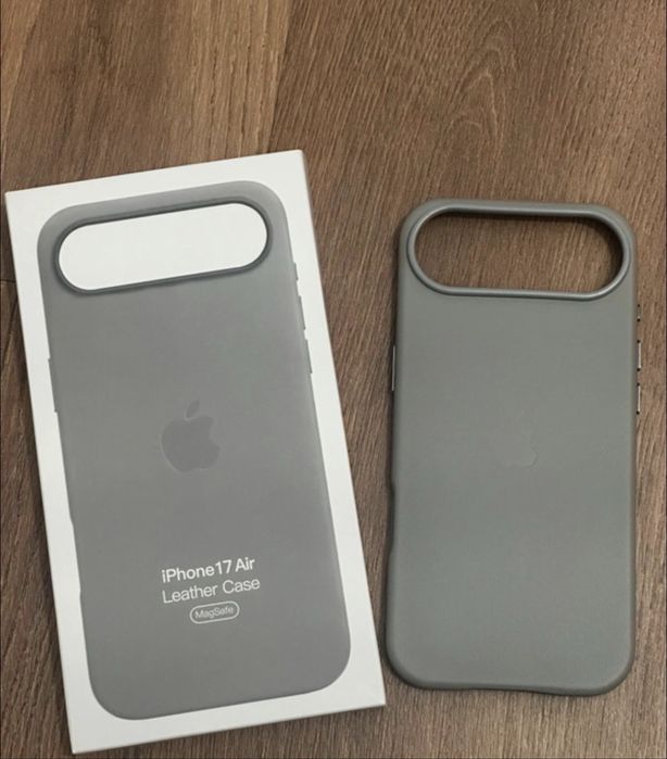 Capa Iphone Air - Pele
