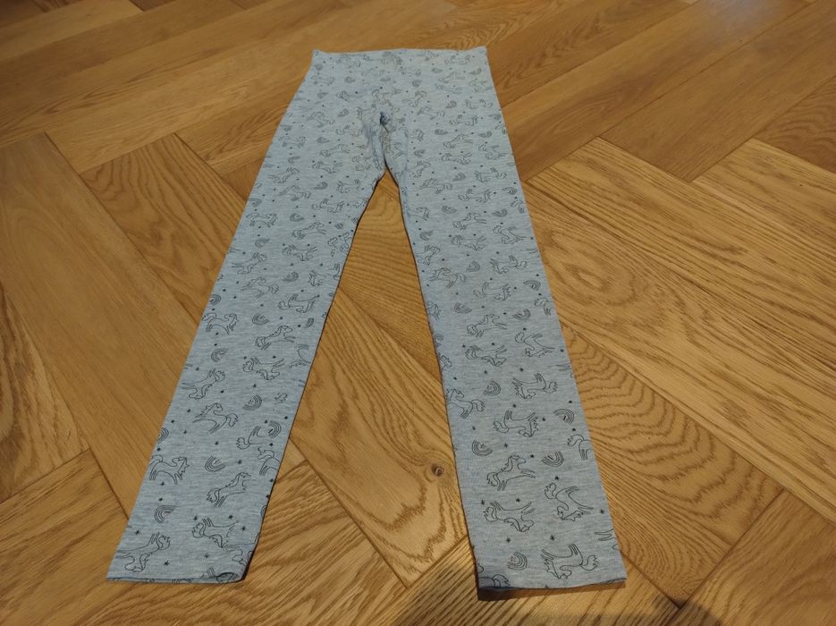 Legginsy 4-pak Sinsay Pusheen Kiabi 128/134