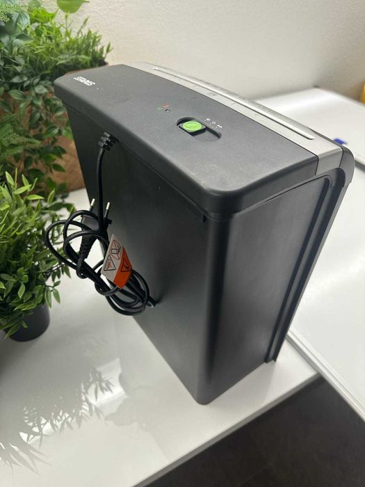 Triturador de Papel | Staples