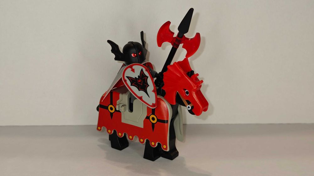 LEGO Minifigures 71045 Basil Bat Lord | Wampirzy Rycerz + KOŃ - UNIKAT