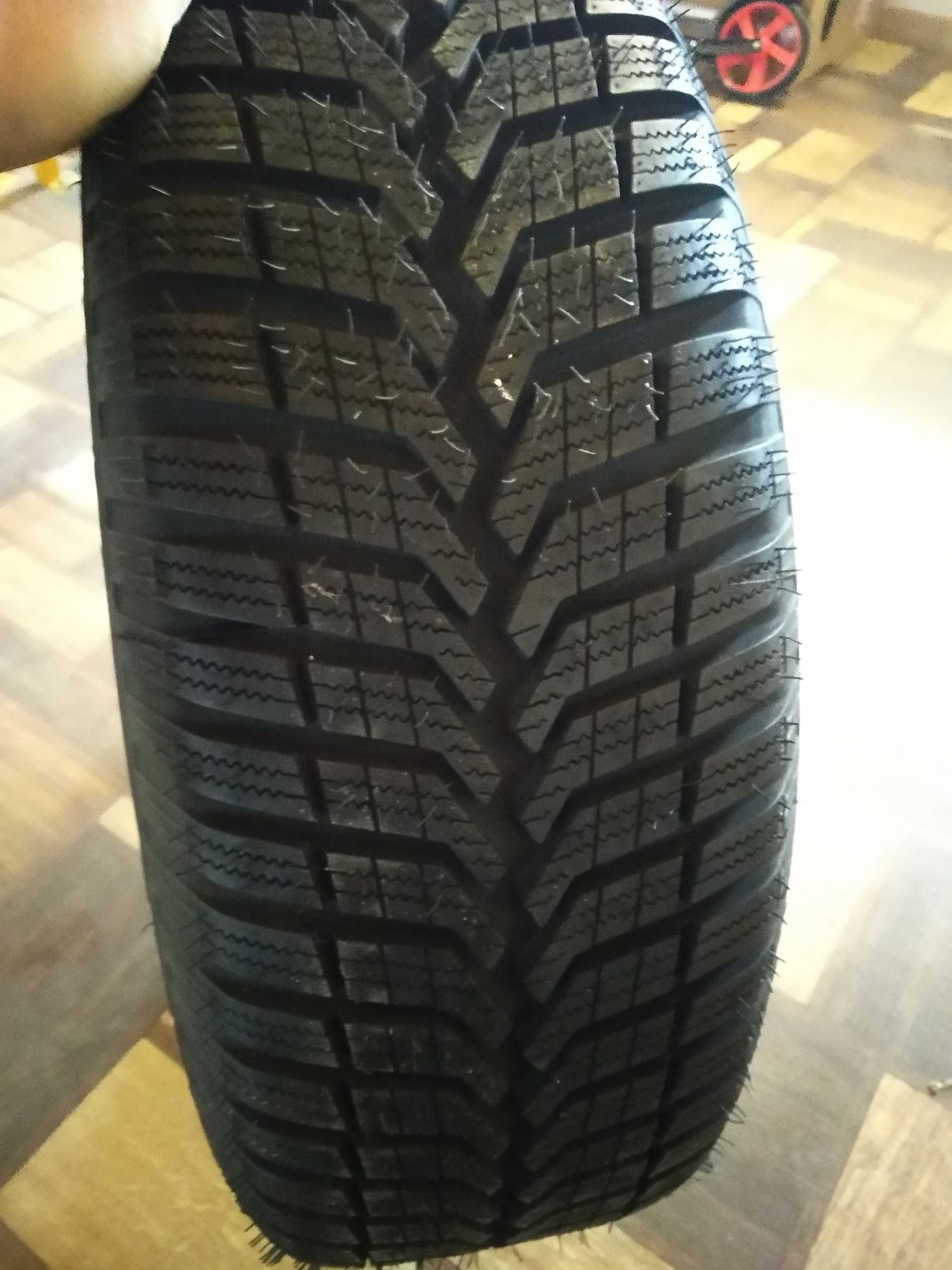 Vredestein snowtrac 3 195/65 r15  1 нове колесо в зборі