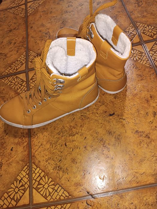 Ботинки теплые зима осень 36р