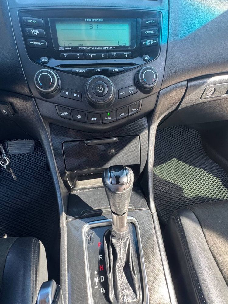 Honda Accord 2006 года