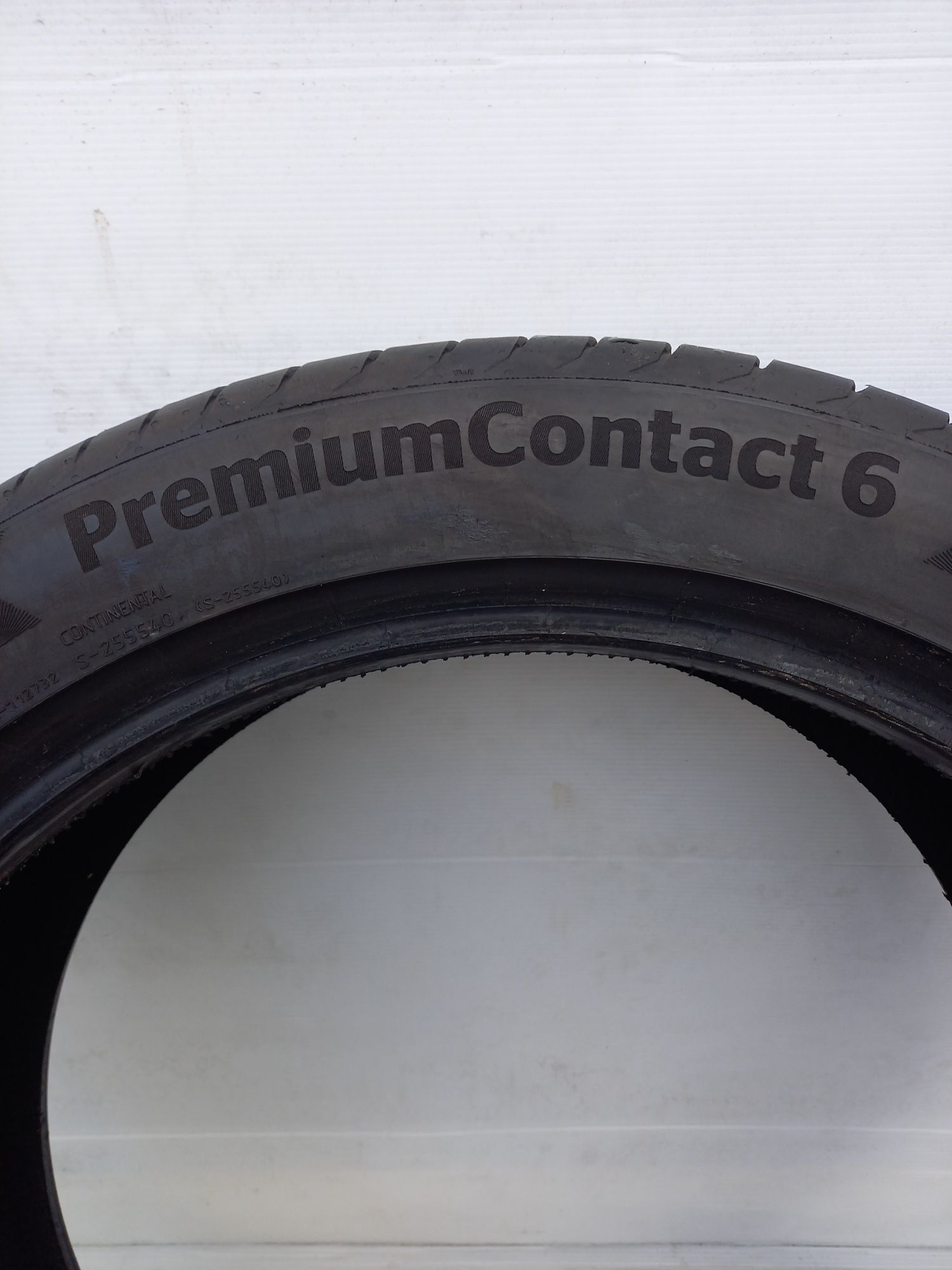Opony 245x45R20 Continental