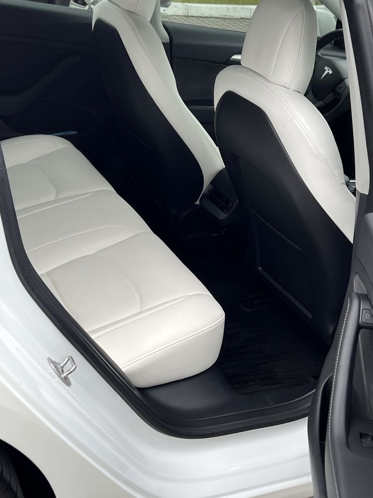 Продам Tesla 3 PERFORMANCE