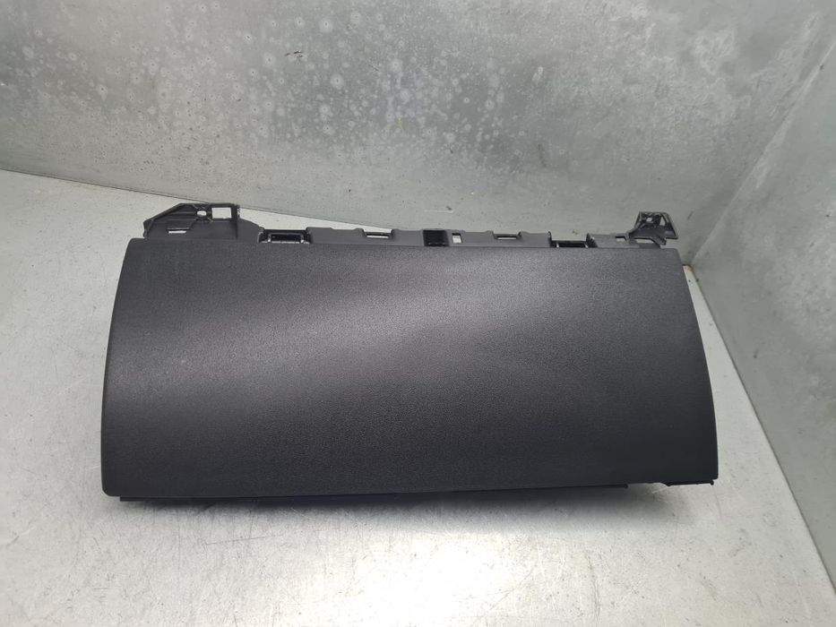 Porta luvas TESLA Model 3 (5YJ3)