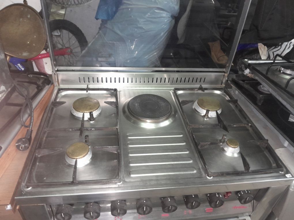 Fogao troia semi- industrial inox 180€